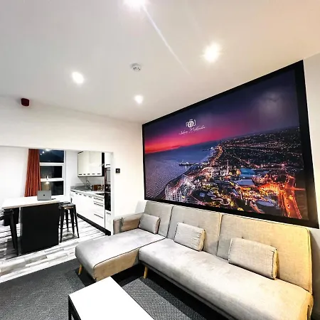 The Pier Suite Serviced Apartment Blackpool Extérieur photo