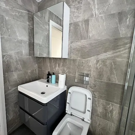 The Pier Suite Serviced Apartment Blackpool Extérieur photo